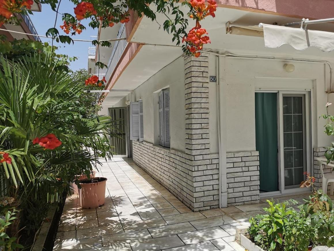 La Familia Apartments Olympiakí Aktí Kültér fotó