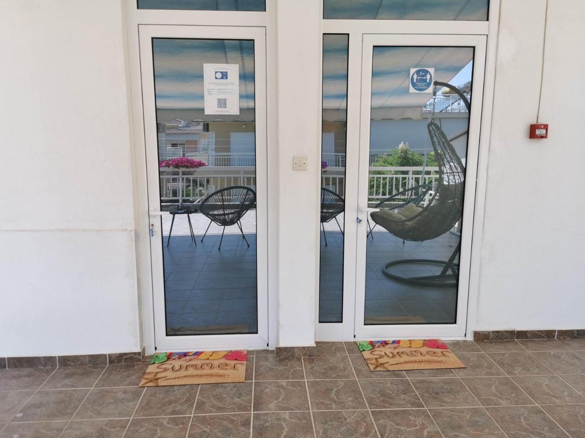 La Familia Apartments Olympiakí Aktí Kültér fotó