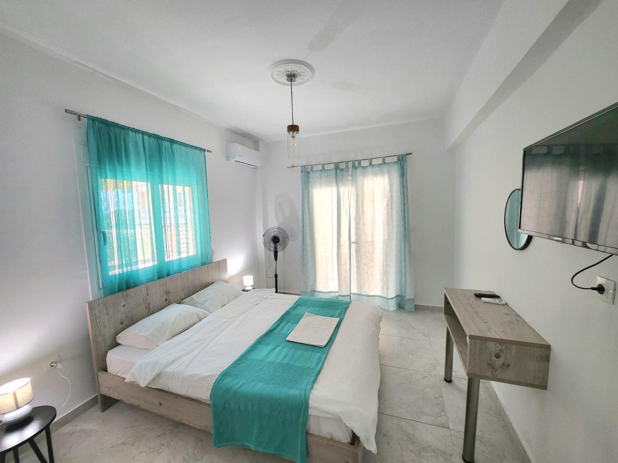 La Familia Apartments Olympiakí Aktí Kültér fotó
